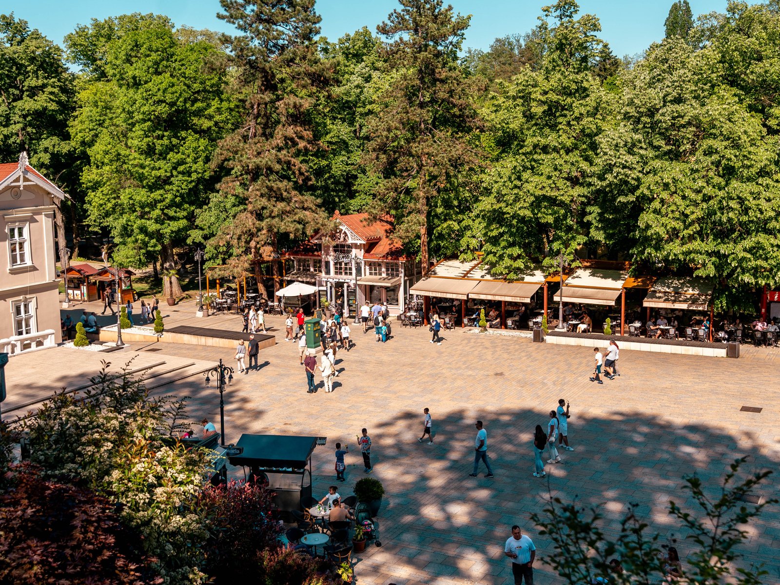 Lima Bistro Galerija